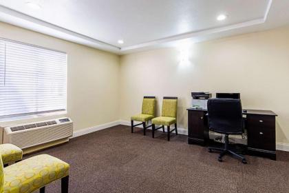Quality Inn Greenville I-30 - image 2