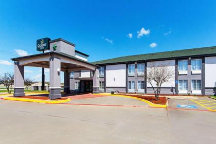 Quality Inn Greenville I-30 - image 6