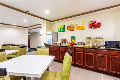 Quality Inn Greenville I-30 - image 9