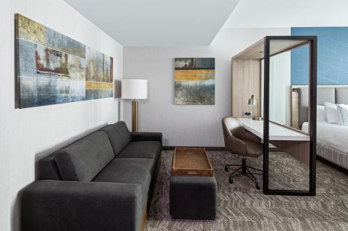 SpringHill Suites by Marriott Greenville Downtown - image 4