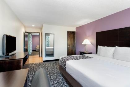 La Quinta by Wyndham Indianapolis Greenwood - image 12