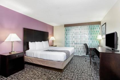La Quinta by Wyndham Indianapolis Greenwood - image 13
