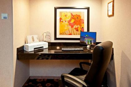 Holiday Inn Express Hotel & Suites Greenwood - image 15