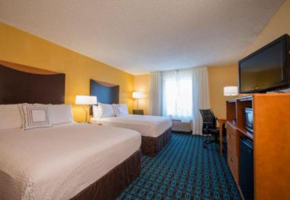 Fairfield Inn & Suites by Marriott Greenwood - image 10