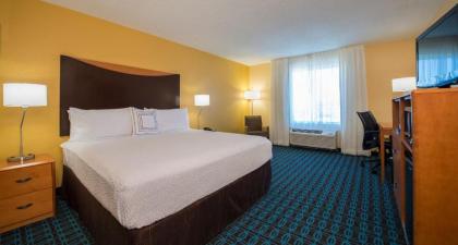 Fairfield Inn & Suites by Marriott Greenwood - image 2