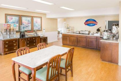 Baymont by Wyndham Grenada - image 10