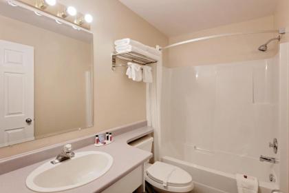 Knights Inn Grenada - image 15