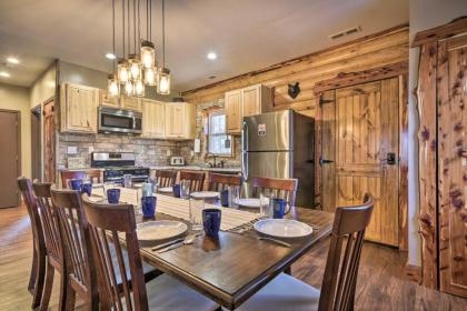 Stylish Creekside Cabin with Fire Pit Near Wineries! - image 8