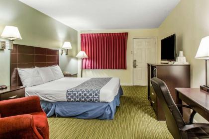 Rodeway Inn Groton - image 11