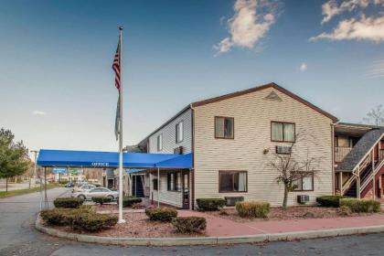 Rodeway Inn Groton - image 12