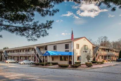 Rodeway Inn Groton - image 8