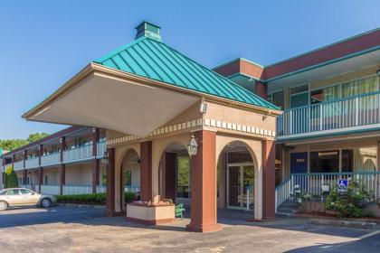 Motel 6-Groton CT