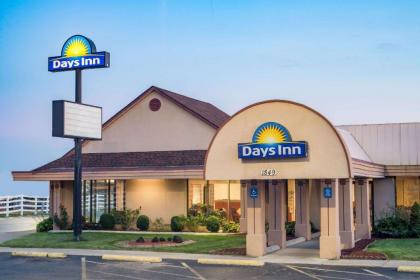 Days Inn by Wyndham Grove City Columbus South Grove City Ohio