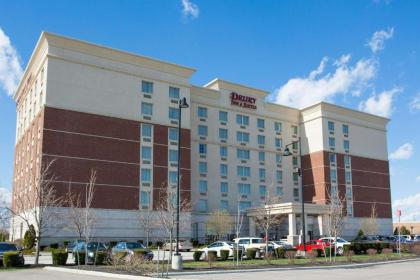 Drury Inn  Suites Columbus Grove City