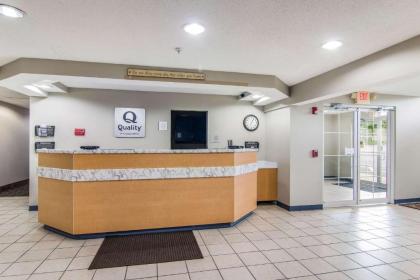 Quality Inn & Suites Grove City-Outlet Mall - image 9