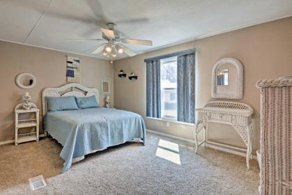 Private 1-Acre Grove Home with Hot Tub by Grand Lake! - image 2