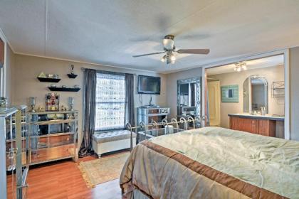 Private 1-Acre Grove Home with Hot Tub by Grand Lake! - image 7