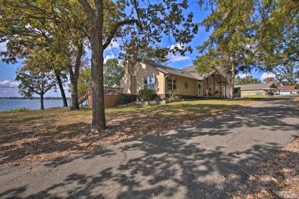 Grand Lake Waterfront Home Shared Boat Ramp! - image 3