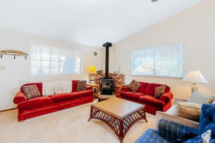 Autumn Ridge - image 4