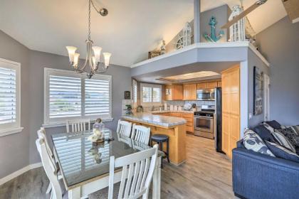 Ideally Located Ocean Escape Near Beach and Wineries - image 8
