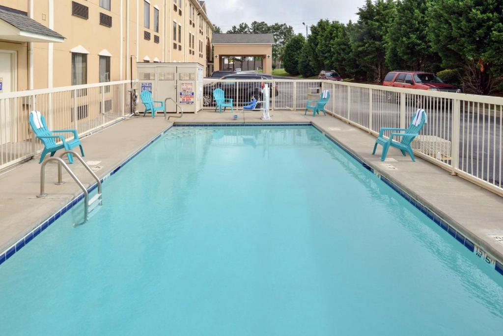 Baymont by Wyndham Grovetown Augusta - image 5