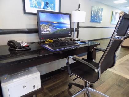 Best Western Augusta West - image 13