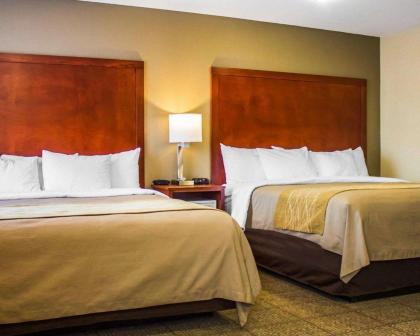 Comfort Inn Guilford near I-95 - image 10