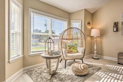 Gulf Breeze Getaway - 8 Mi to Pensacola Beach - image 2