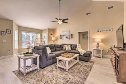 Gulf Breeze Getaway - 8 Mi to Pensacola Beach - image 9