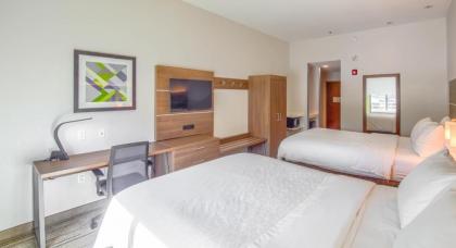 Holiday Inn Express Hotel & Suites Gulf Shores an IHG Hotel - image 3