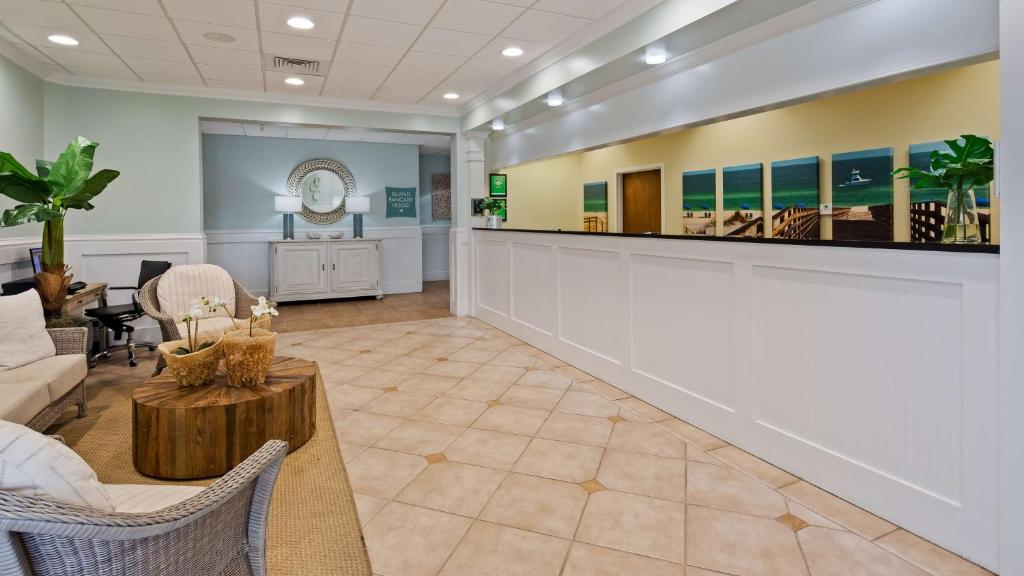 Best Western on the Beach - image 2