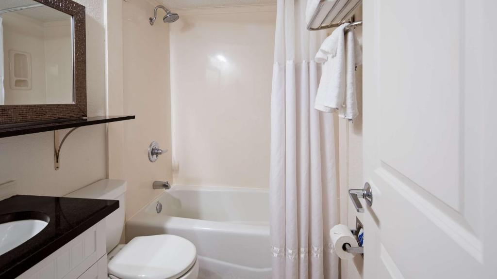 Best Western on the Beach - image 4