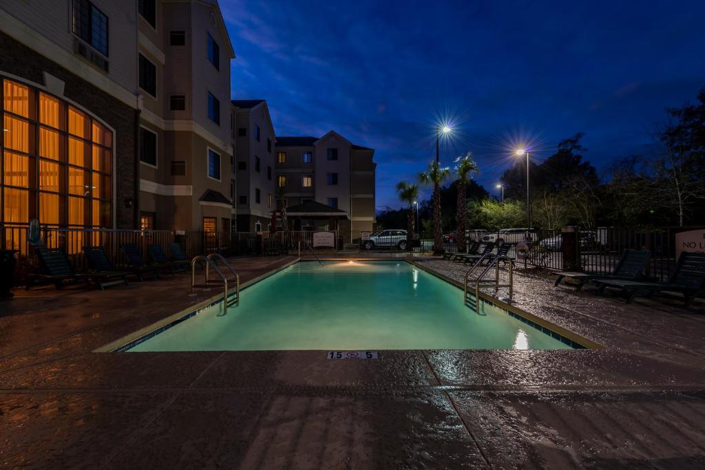 Staybridge Suites Gulf Shores an IHG Hotel - image 5