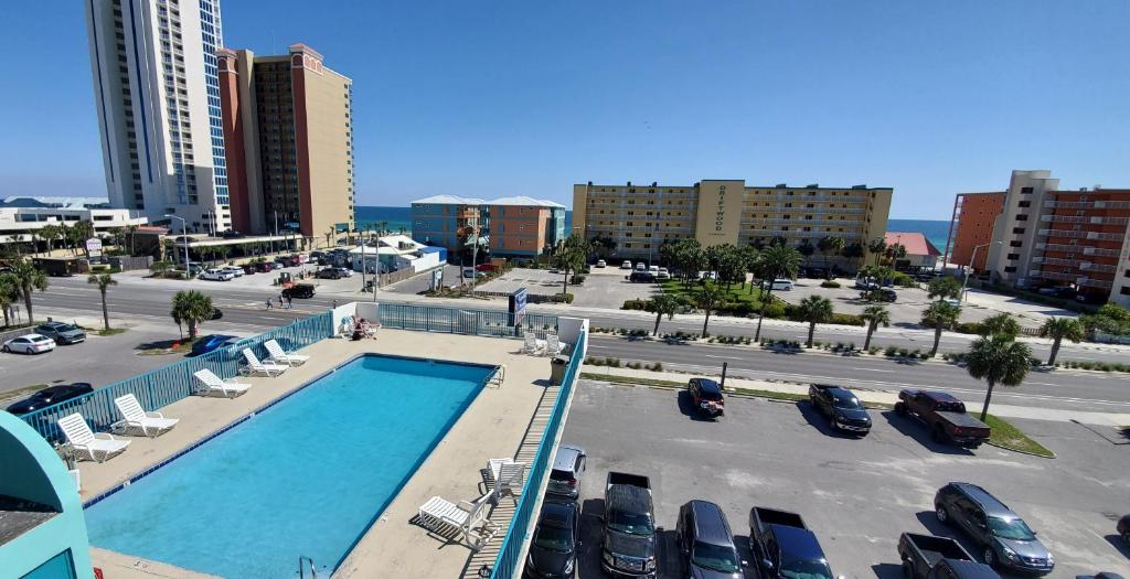 Beachside Resort Hotel - image 3