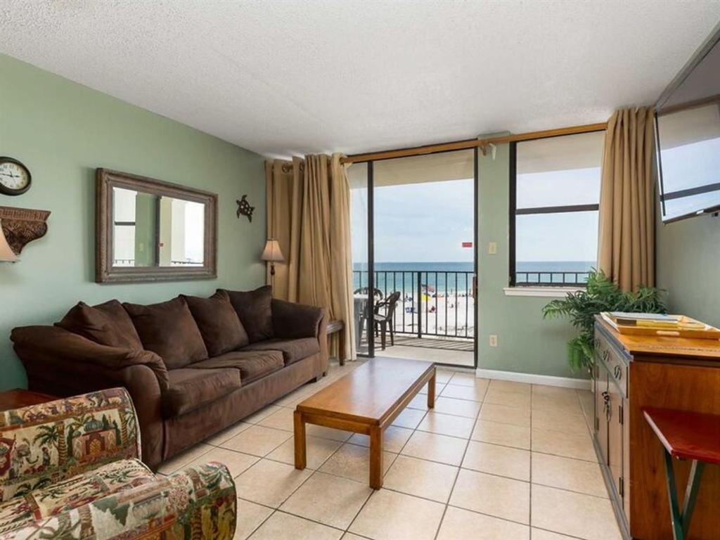 Gulf House 202 by Meyer Vacation Rentals - image 3