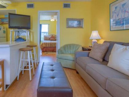 Sea N Sun 103 by meyer Vacation Rentals