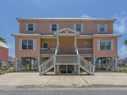 Sea La Vie by Meyer Vacation Rentals