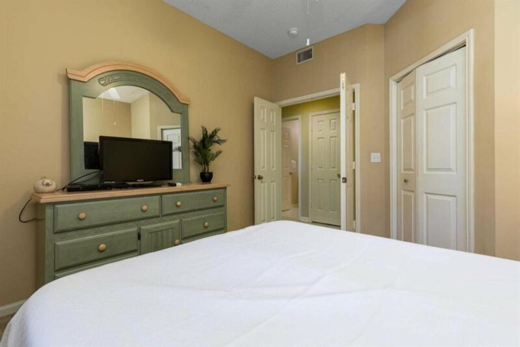 Martinique 103e by Meyer Vacation Rentals - image 2