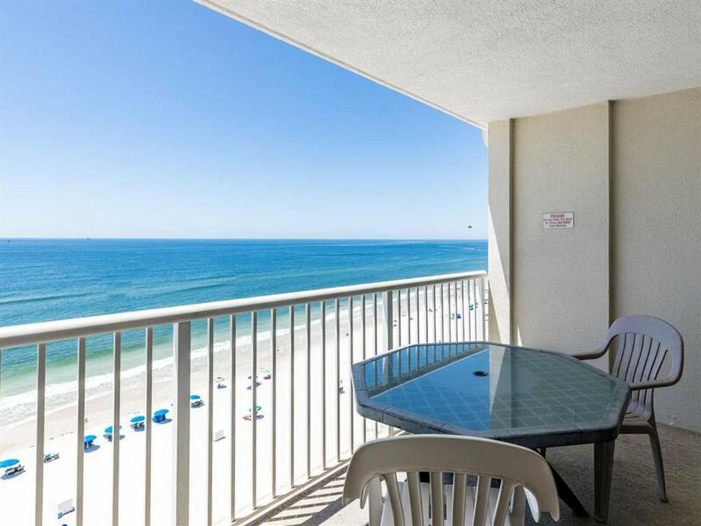 Royal Palms 1103 by Meyer Vacation Rentals - main image