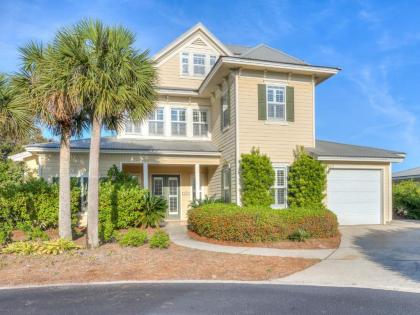 Martini Hut~ Come relax at this elegant 4BR/3BA beach house!