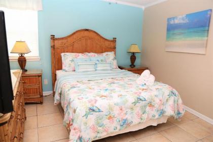 Sea Breeze 211 condo - image 17