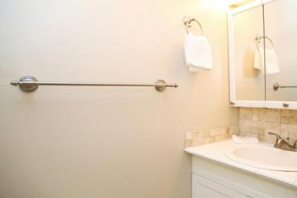 Sea Breeze 211 condo - image 4