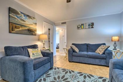 Coastal Gulf Shores Condo - 1 Block to Beach! - image 12