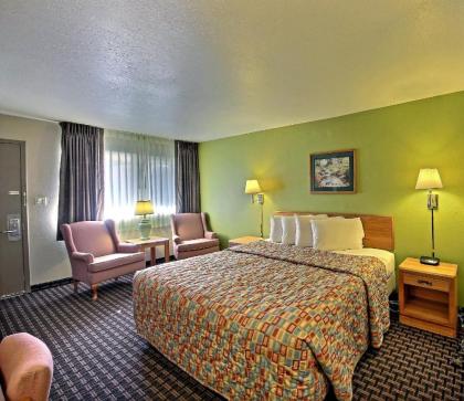 Rodeway Inn Gunnison - image 13