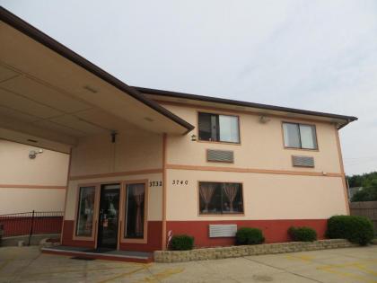 Gurnee Motel - image 2
