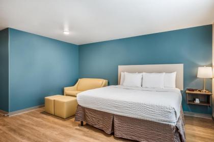 WoodSpring Suites Gurnee-North Chicago - image 8