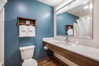 WoodSpring Suites Gurnee-North Chicago - image 9