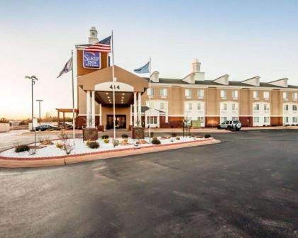 Sleep Inn & Suites Guthrie - Edmond North - image 2