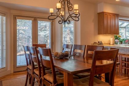 Yeager Townhome Elkhorn - image 11