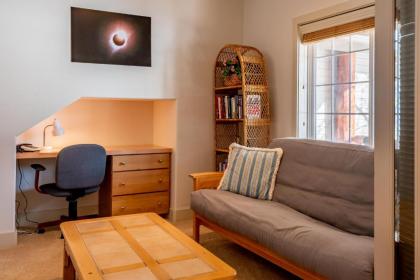 Yeager Townhome Elkhorn - image 3